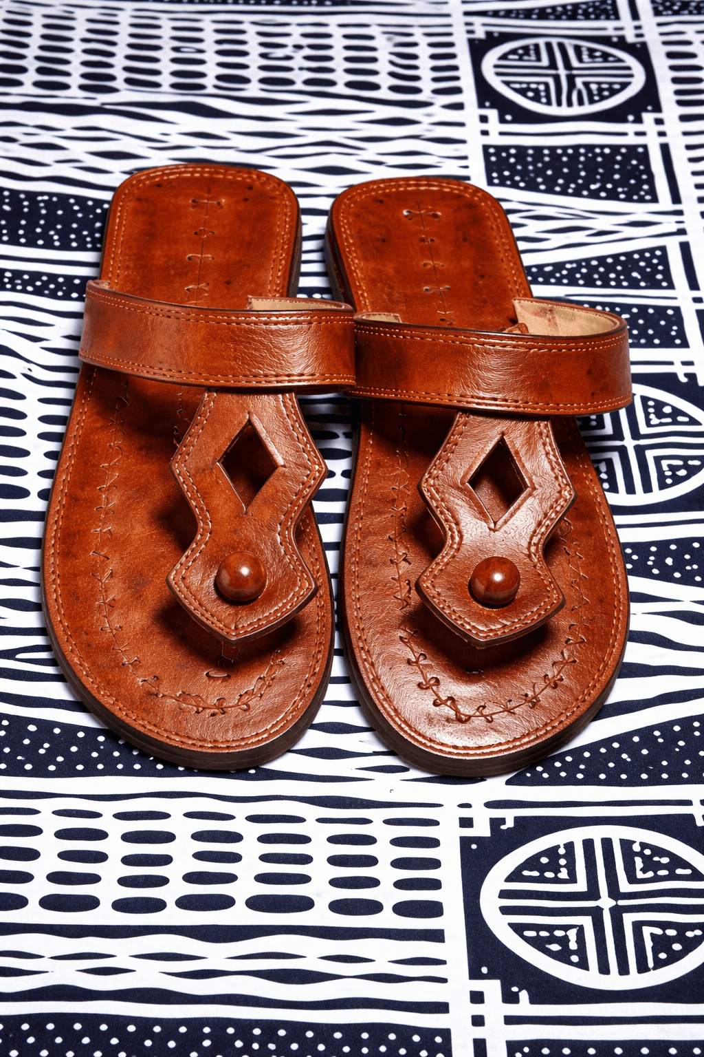 Sandales en Cuir Artisanales – Style Authentique